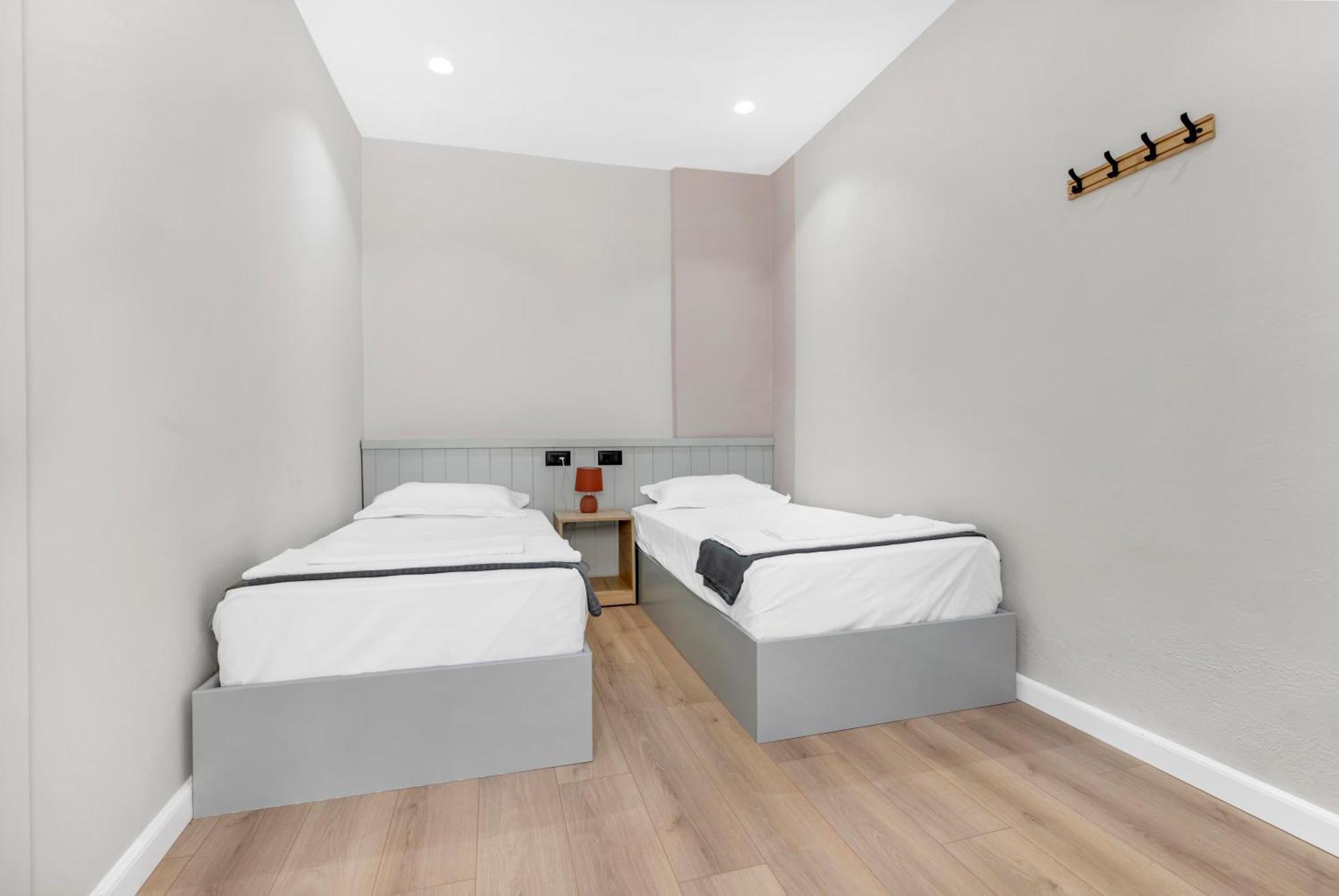 The Nook City Centre En Suite Berat Eksteriør bilde